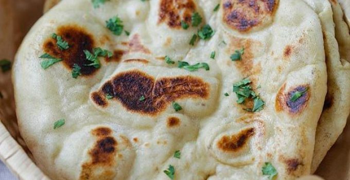 Naan – Grundrezept für das indische Fladenbrot