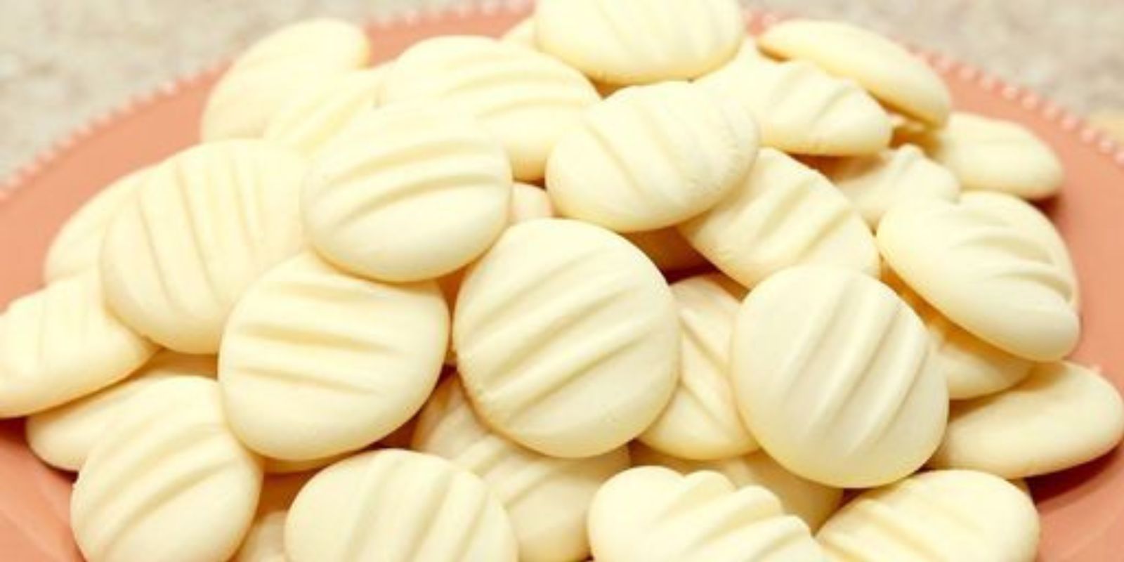 Omas Puddingplätzchen mit nur 4 Zutaten, Rezept für eine himmlische Weihnachtszeit!