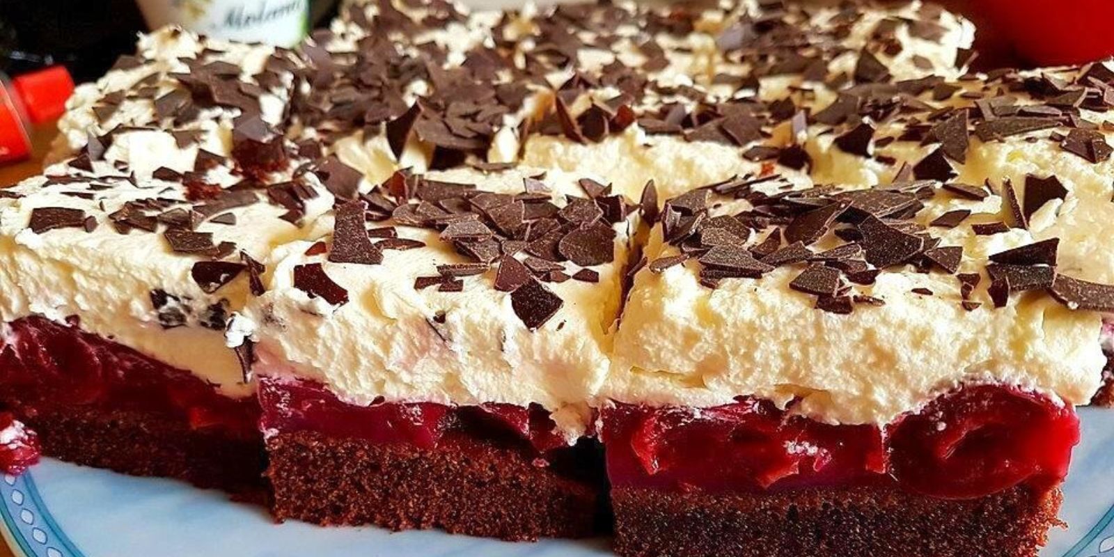 Omas Schwarzwälder vom Blech