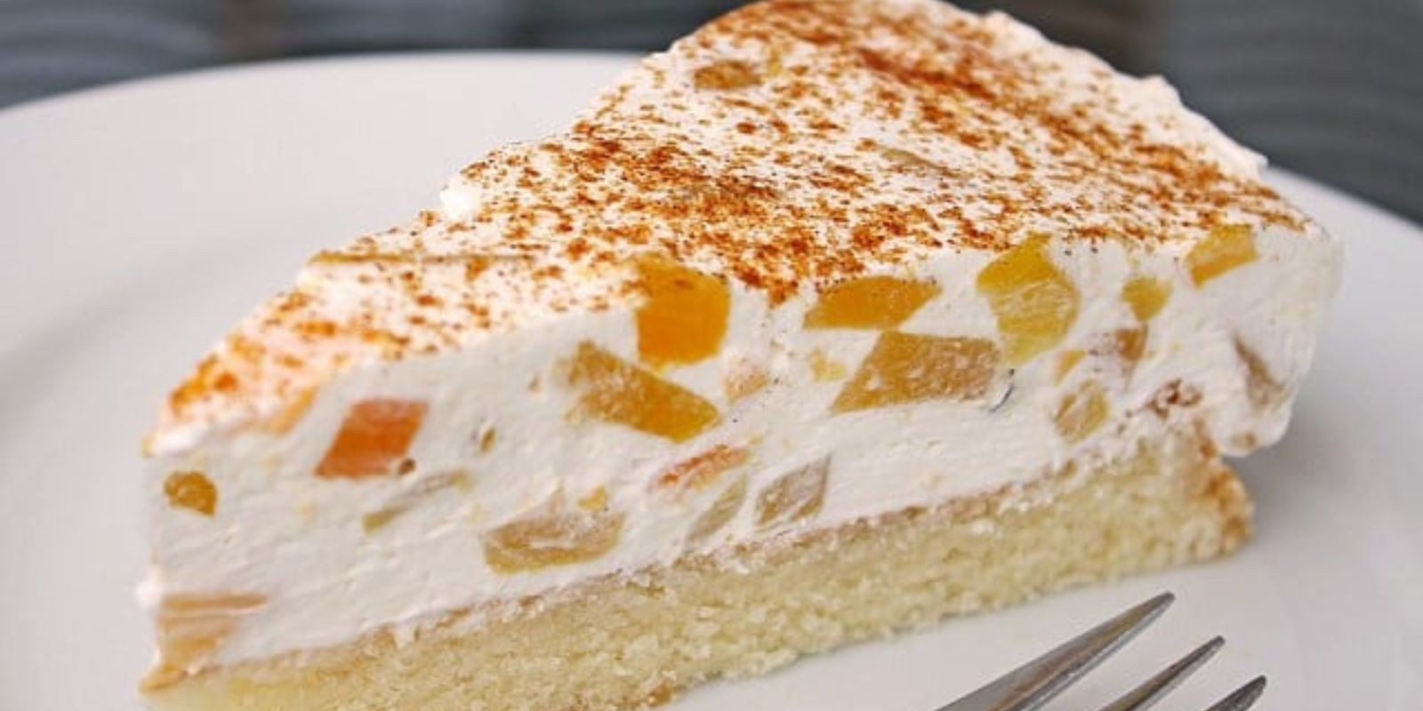 PFIRSICH–SCHMAND–KUCHEN