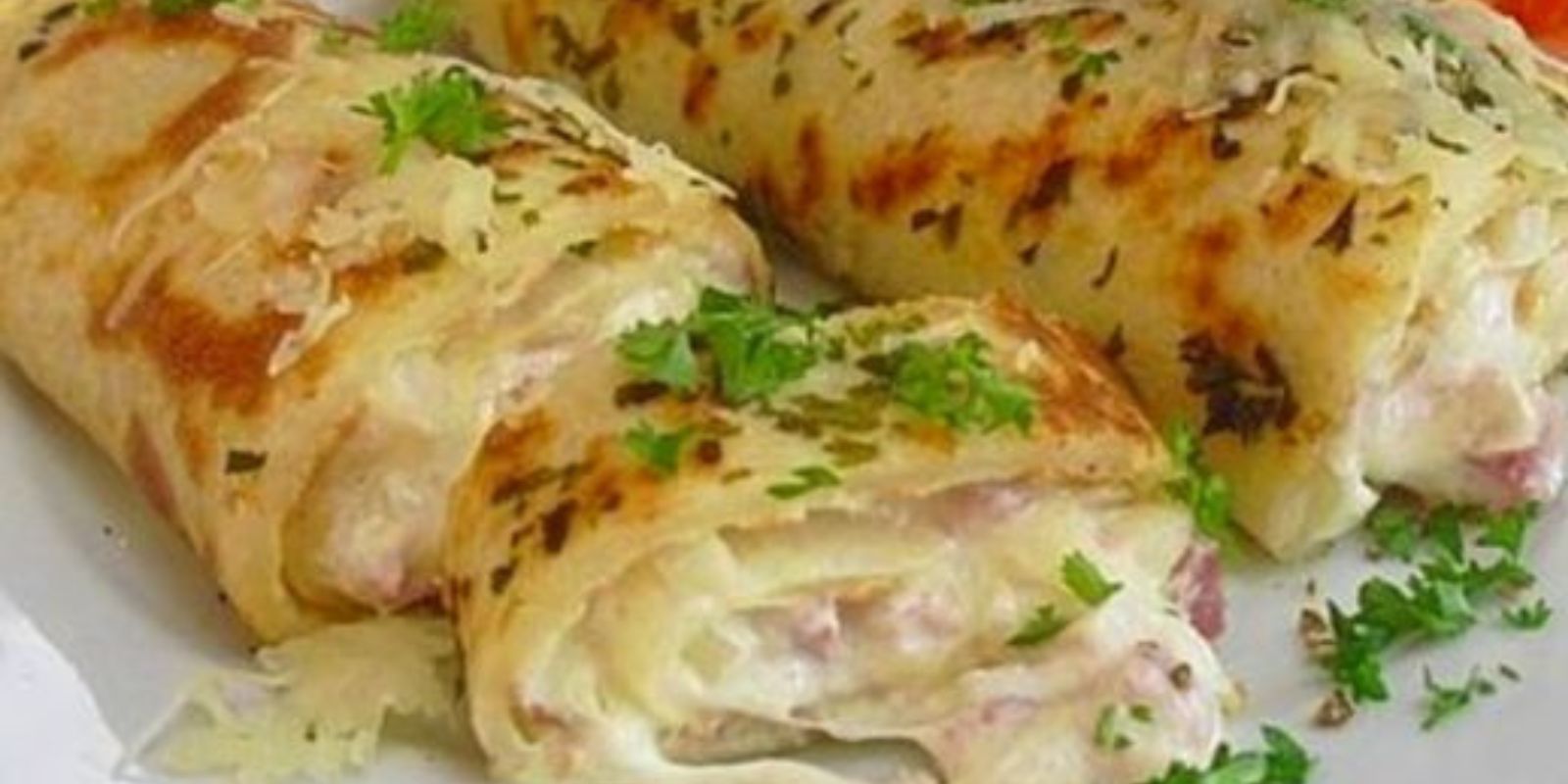 Pfannkuchen mit Schinken und Käse