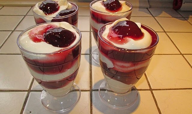 Pflaumen Dessert mit Zimt