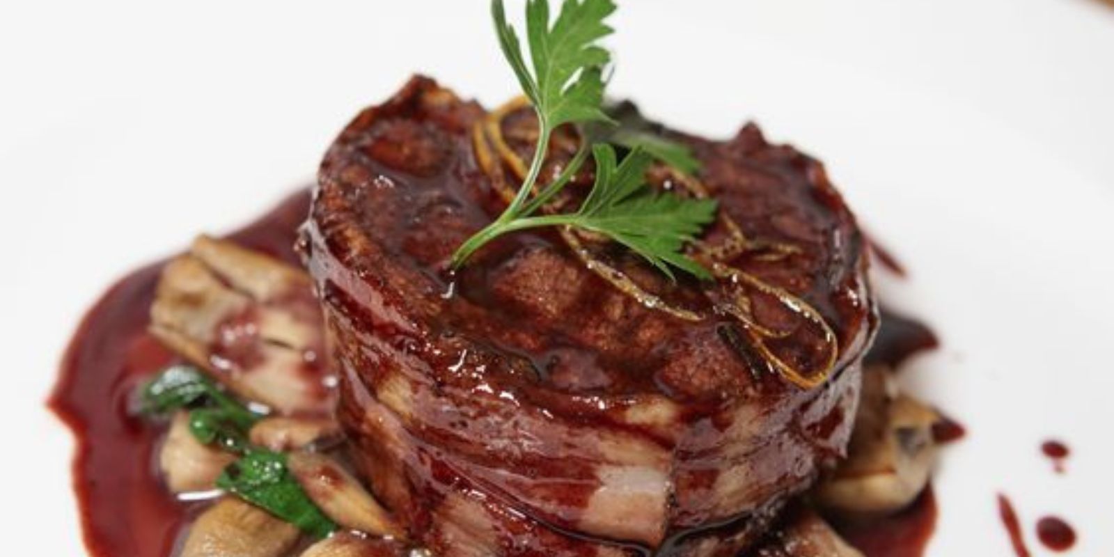 REZEPTE UND ARTIKEL ÜBER FLEISCH IN DEUTSCH