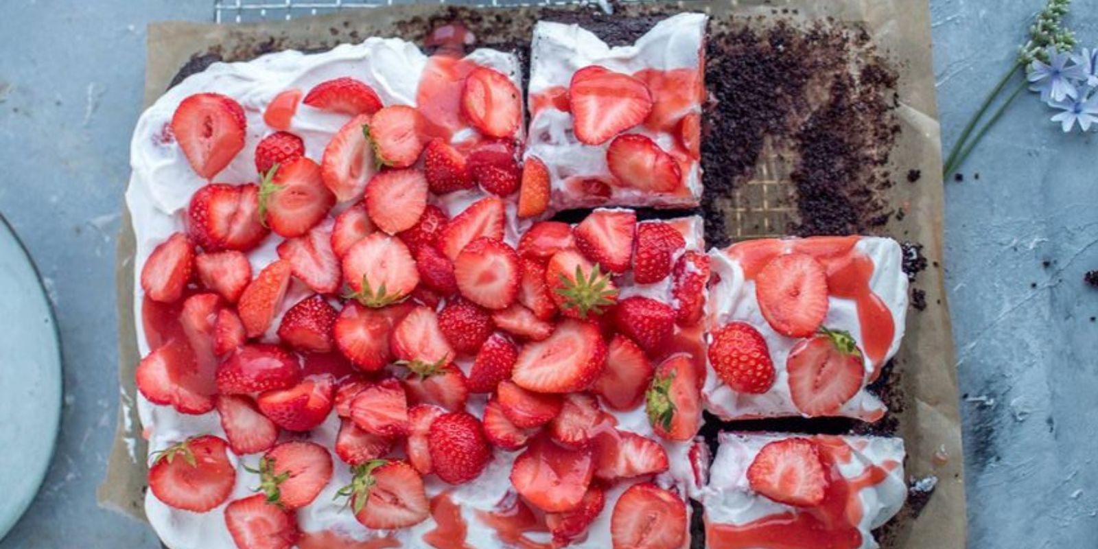 Rezept für Erdbeertiramisu: Fruchtig, Cremig und Erfrischend