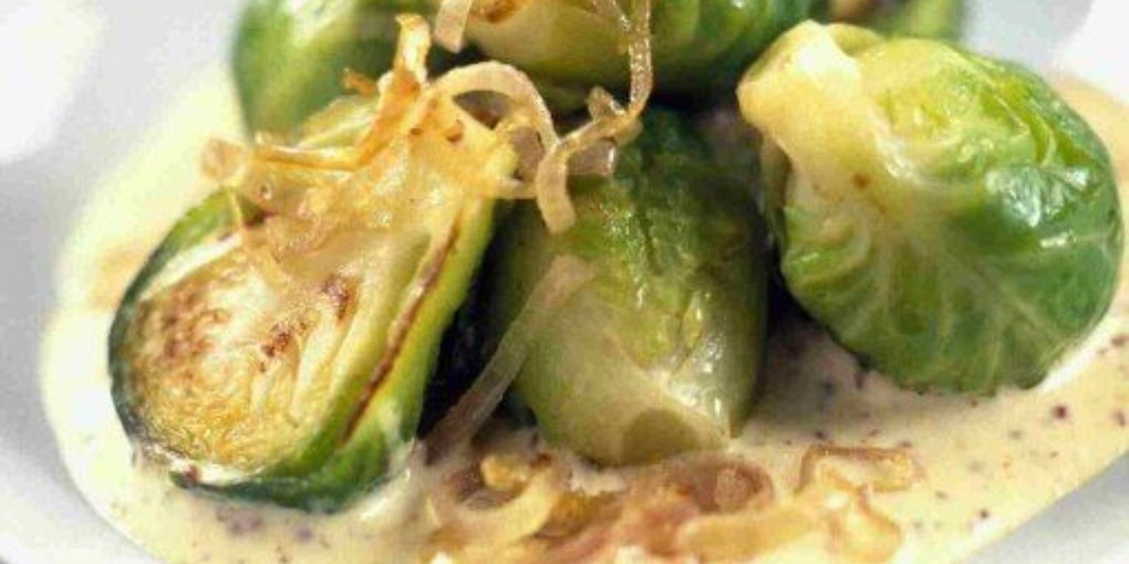 Rosenkohl in Frischkäse-Senfsauce: Eine Delikatesse für Genießer