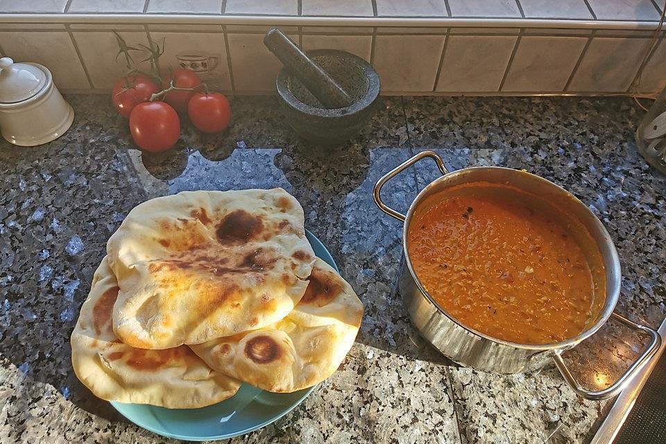 Rote Linsen-Kokossuppe