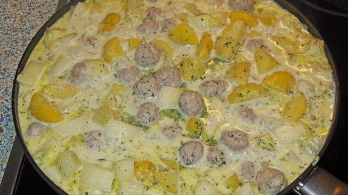 SCHMORGURKEN MIT HACKBÄLLCHEN IN 20 MINUTEN FERTIG