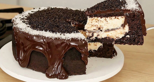 SCHOKOKUCHEN MIT FRISCHKÄSE