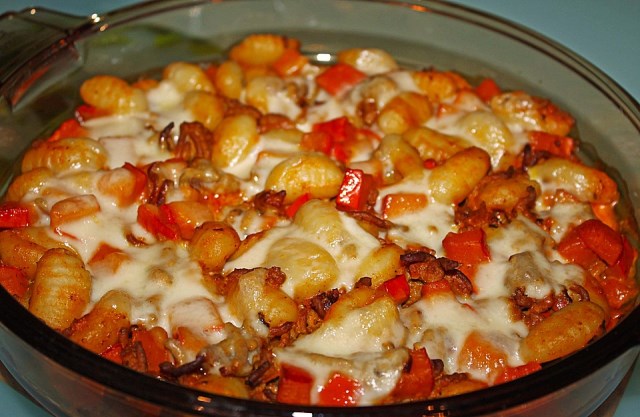 Saftiger Kürbis Gnocchi Auflauf
