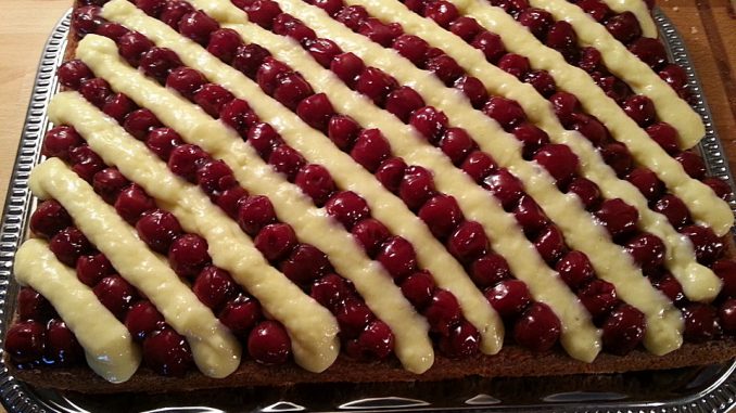 Sauerkirsch – Vanille – Schnitten