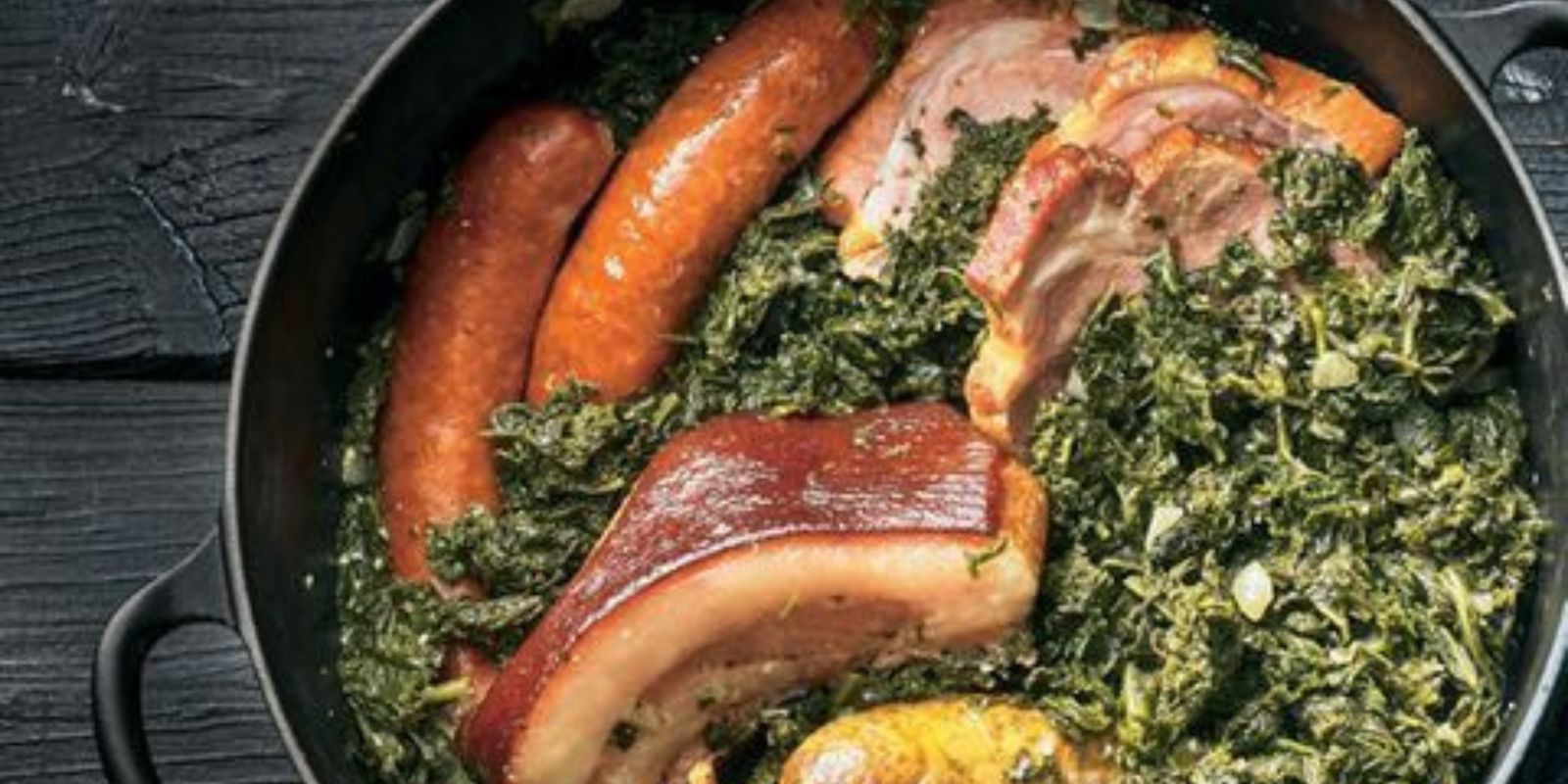 Schmeckt sehr gut! Uromas Grünkohleintopf – Traditionelle Wärme aus der Küche