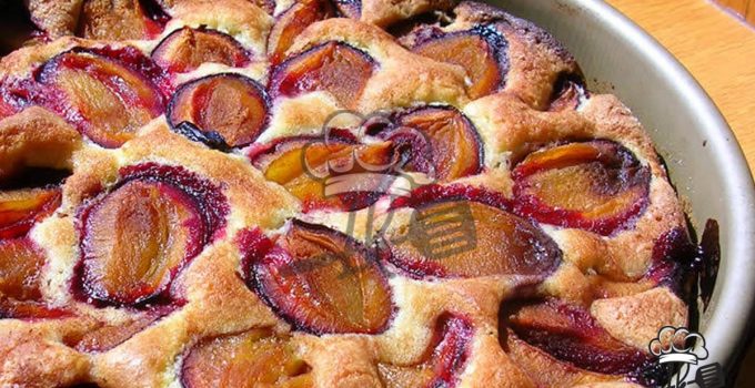 Schneller Pflaumenkuchen mit Zimt