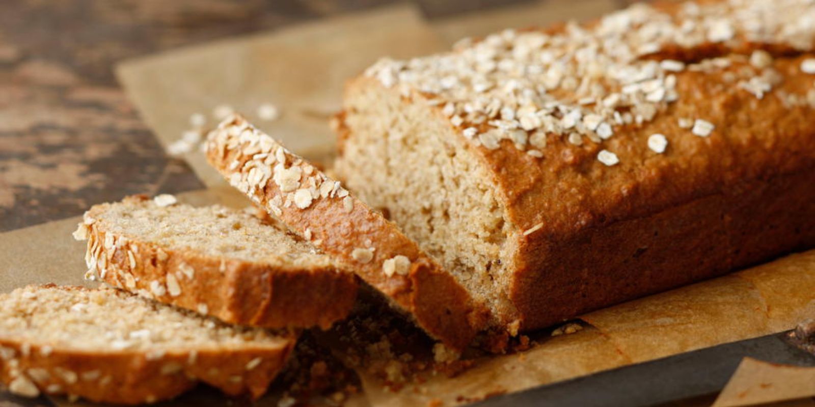 Schnelles Haferflockenbrot zum Frühstück