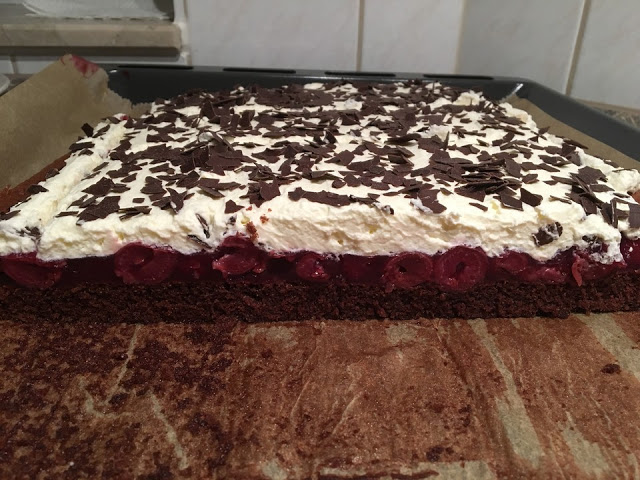 Schwarzwälder auf dem Blech