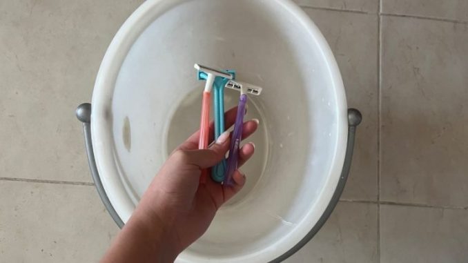 Sehr alte Rasierklingen, die Sie nicht mehr verwenden, werfen Sie sie nicht weg: So verwendet sind sie reines Gold