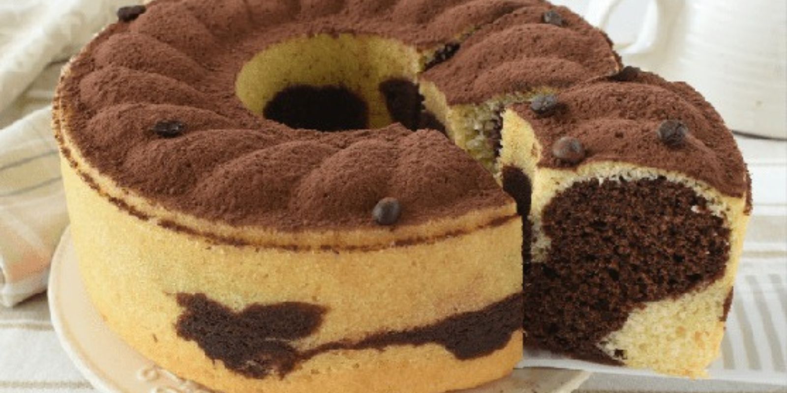 Tiramisu Gugelhupf: Schnell und Verlockend Lecker