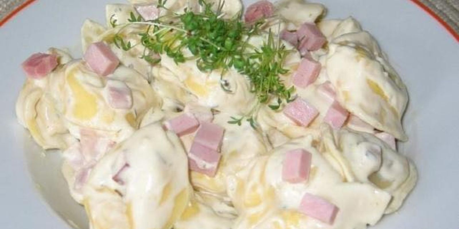 Tortellini mit Käse-Sahne-Soße: Ein Wahrhaft Traumhaftes Geschmackserlebnis