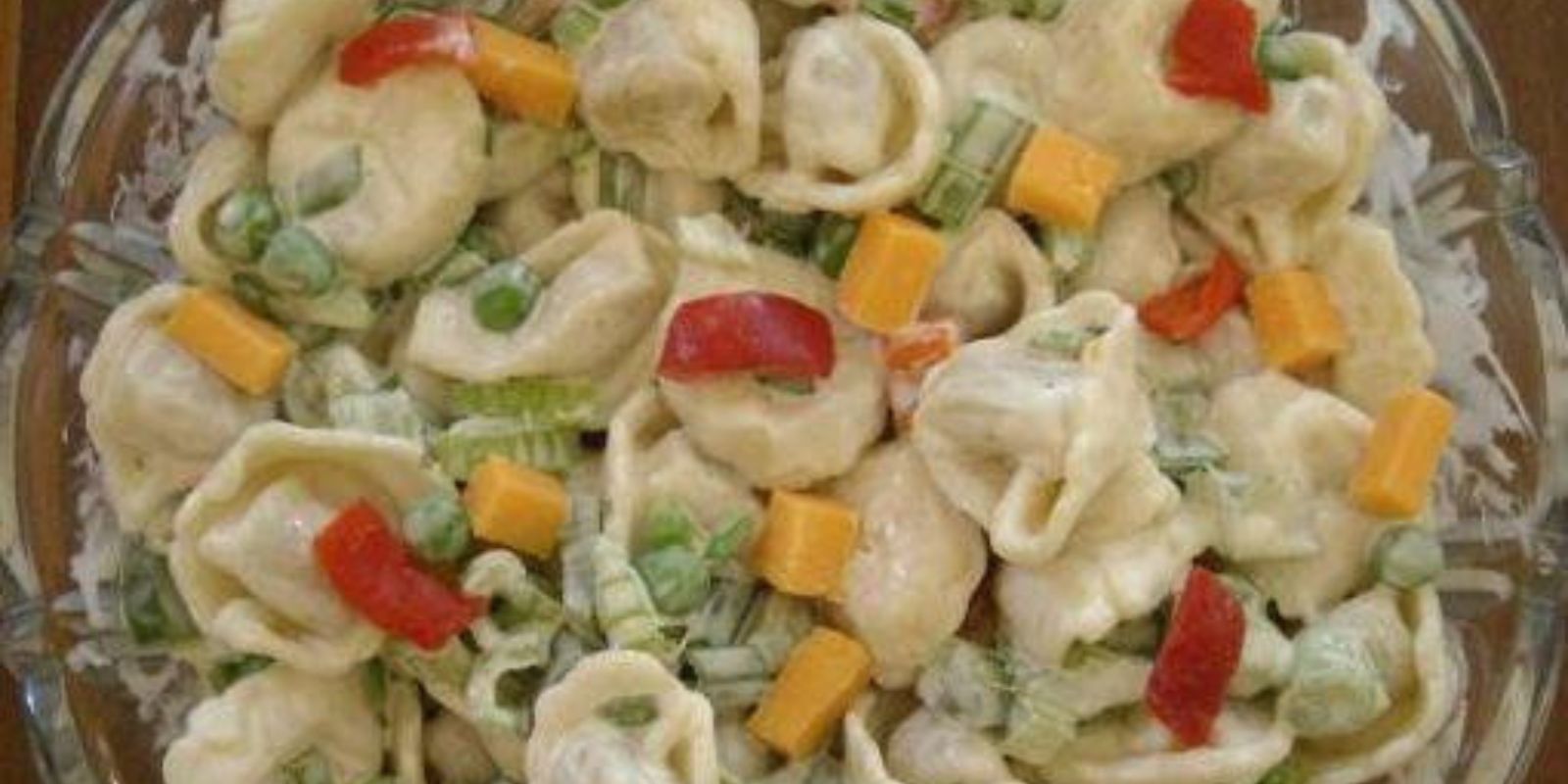 Tortellinisalat
