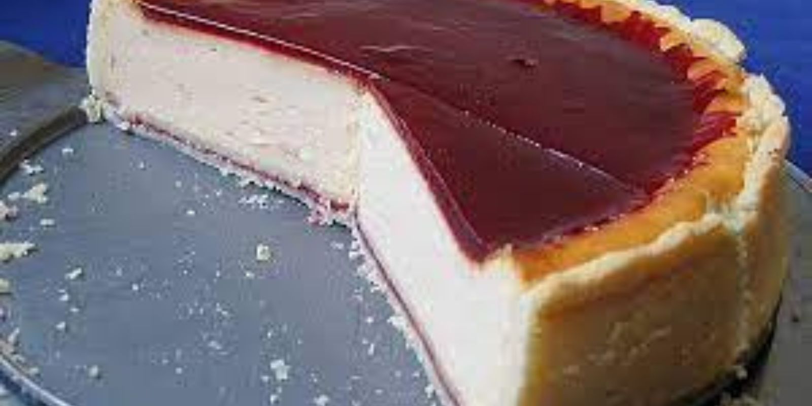 Ultracremiger Käsekuchen, der in ihrem mund schmilzt