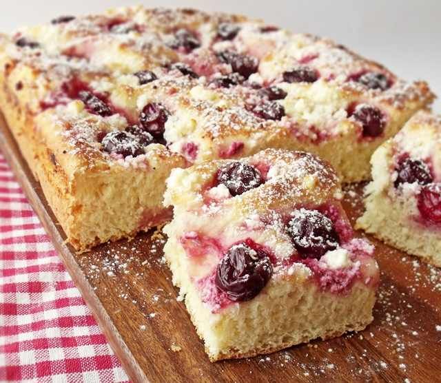 Ungarischer Quark Kirsch Kuchen