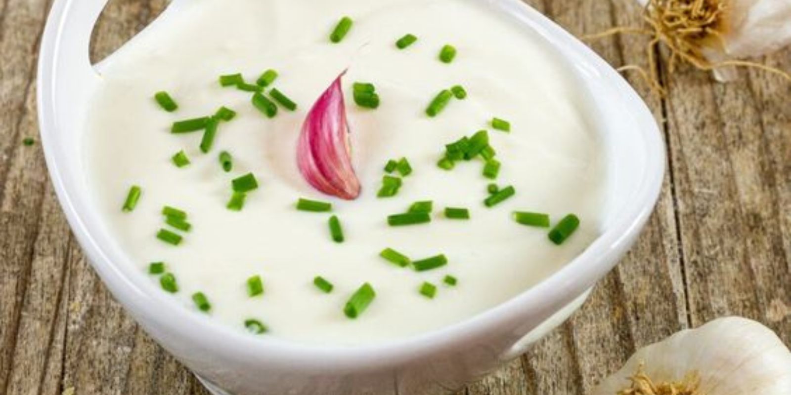 Unschlagbare Knoblauchsoße: Ein Geschmackserlebnis, das alle überzeugt