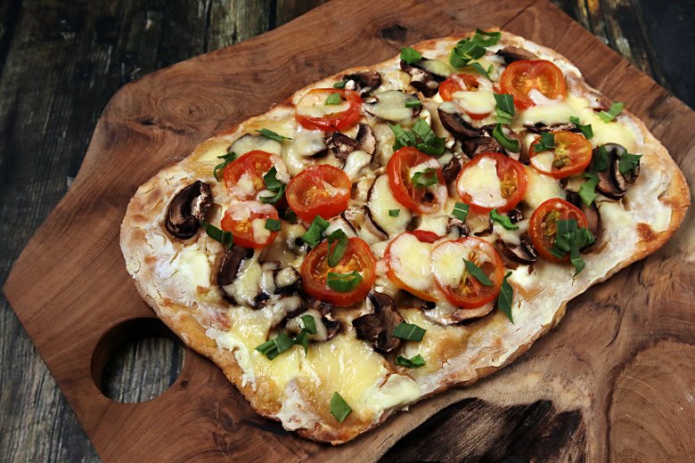Vegetarischer Flammkuchen