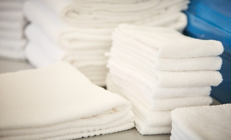 Weiße, fleckenfreie Tücher