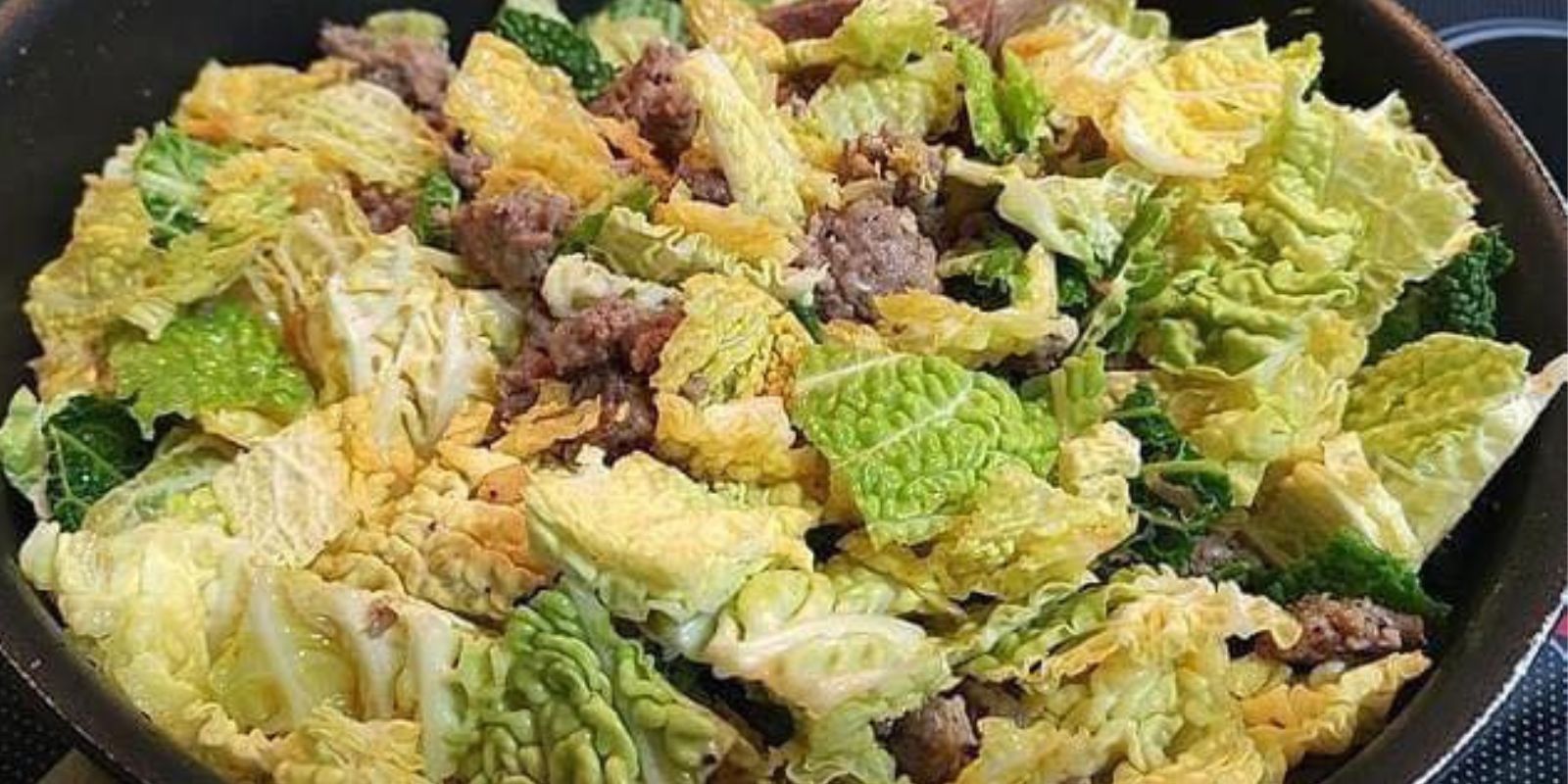 Wirsingkohl-Hack-Pfanne – Ein kulinarisches Meisterwerk auf dem Teller!