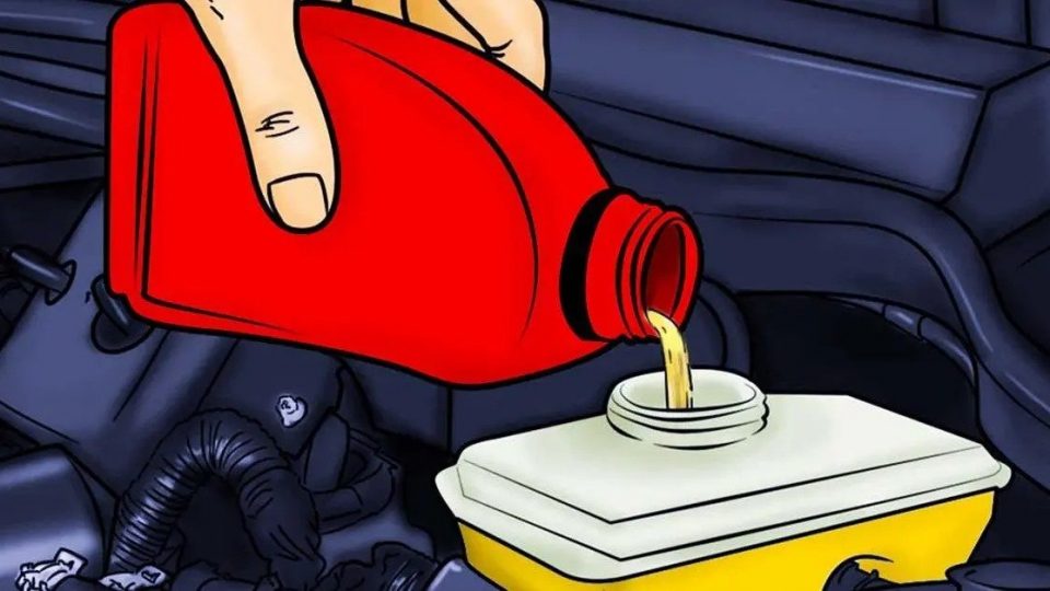 Woran erkenne ich, ob die Bremsflüssigkeit gewechselt werden muss? Der Fehler, den viele Autofahrer machen