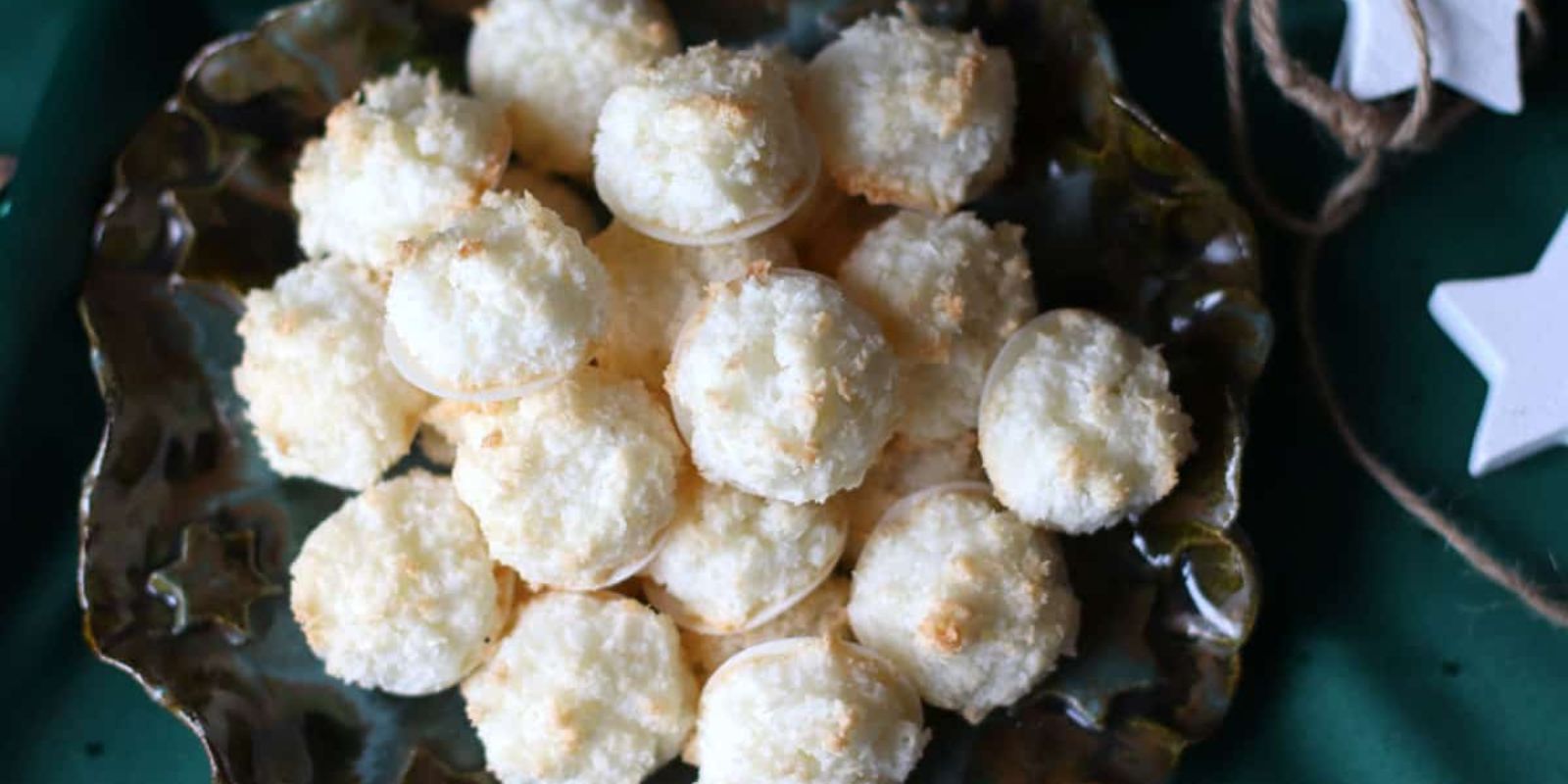 Wunderbare KOKOSMAKRONEN aus drei Zutaten wie aus dem Laden