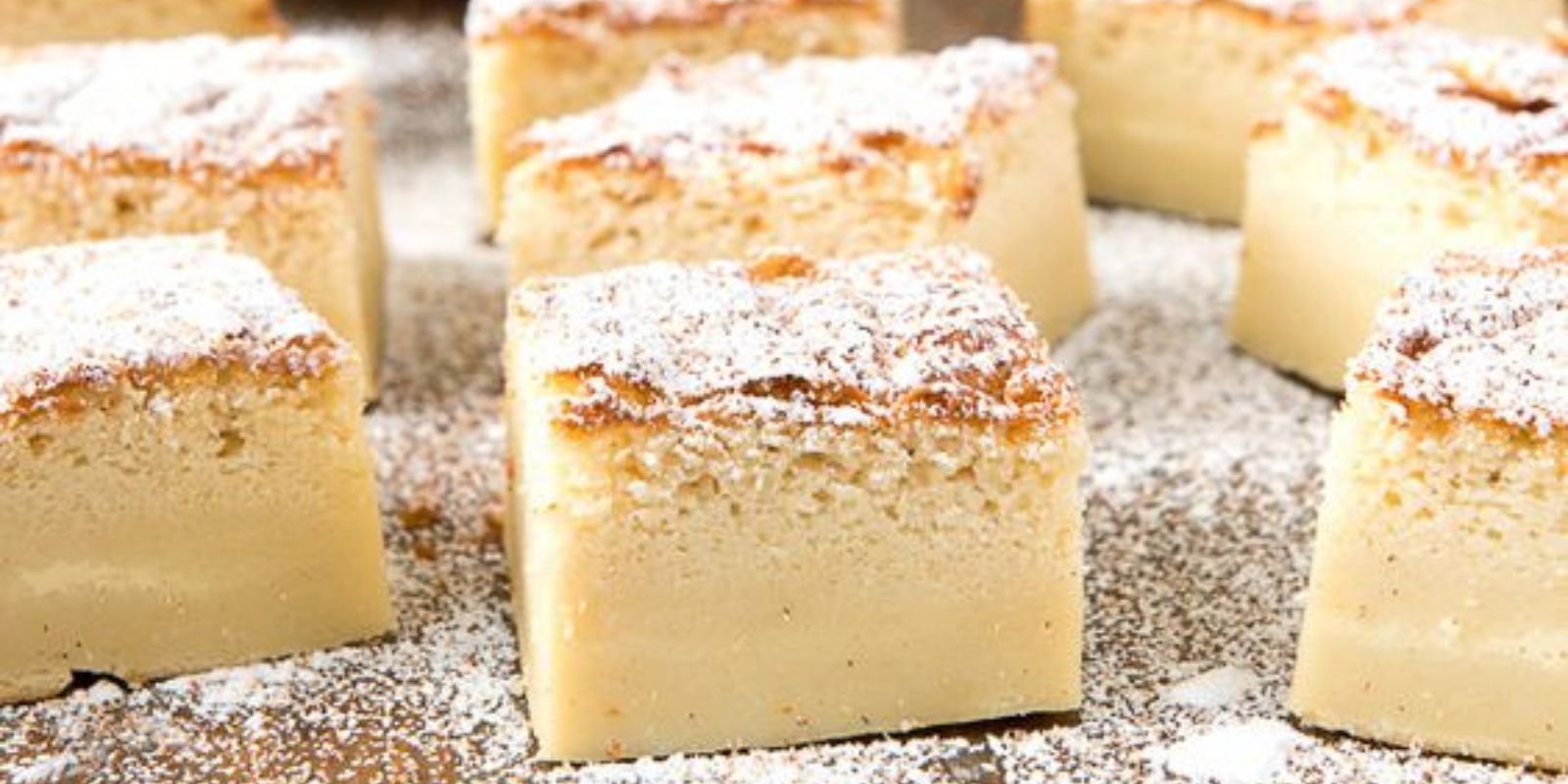 Zarter Genuss: Vanillepudding Kuchen mit Mandeln