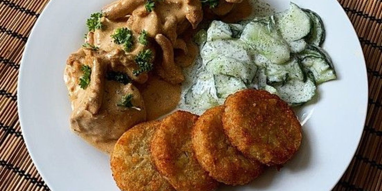 Zartes Schweinefilet in Verlockender Sahnesauce – Ein Fest für den Gaumen!