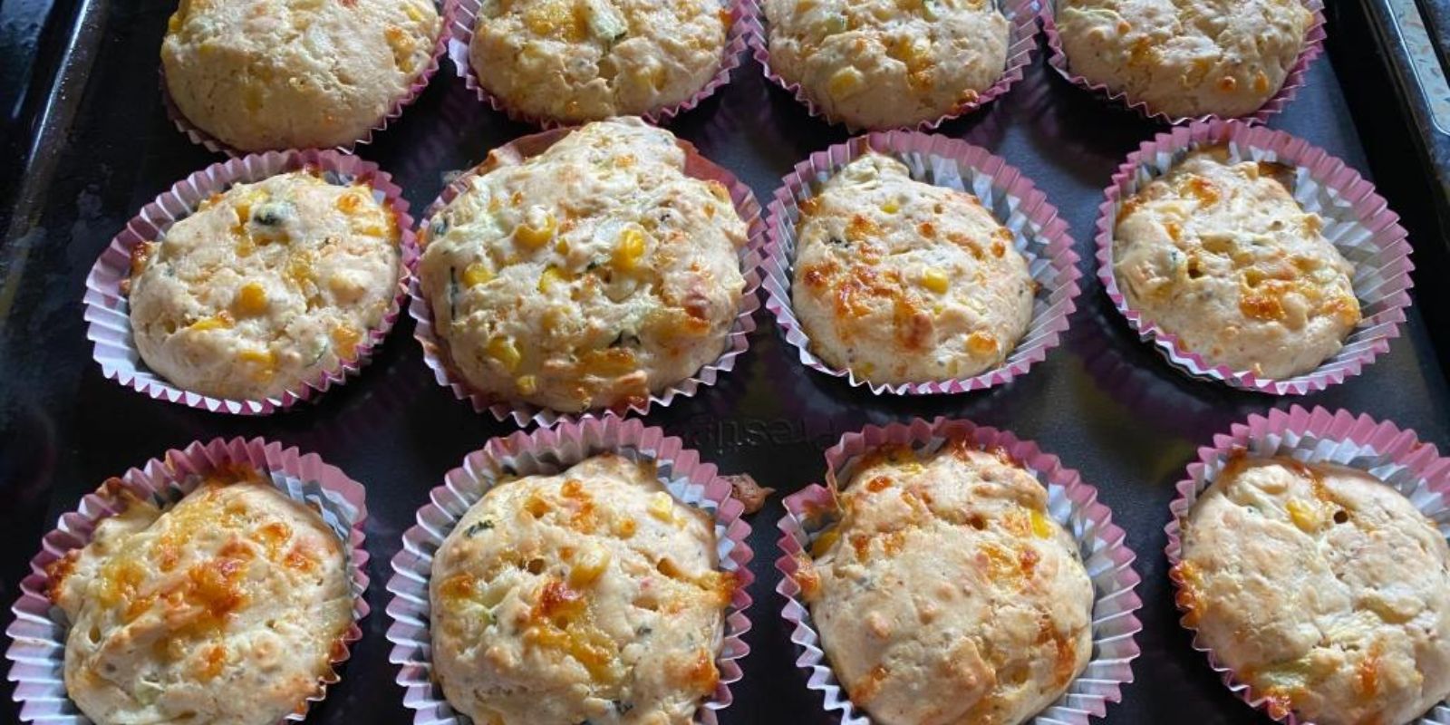 Zucchini-Mozzarella-Muffins