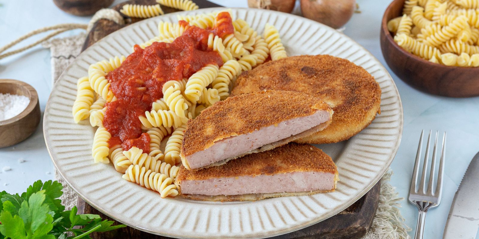 altes DDR und Jägerschnitzel