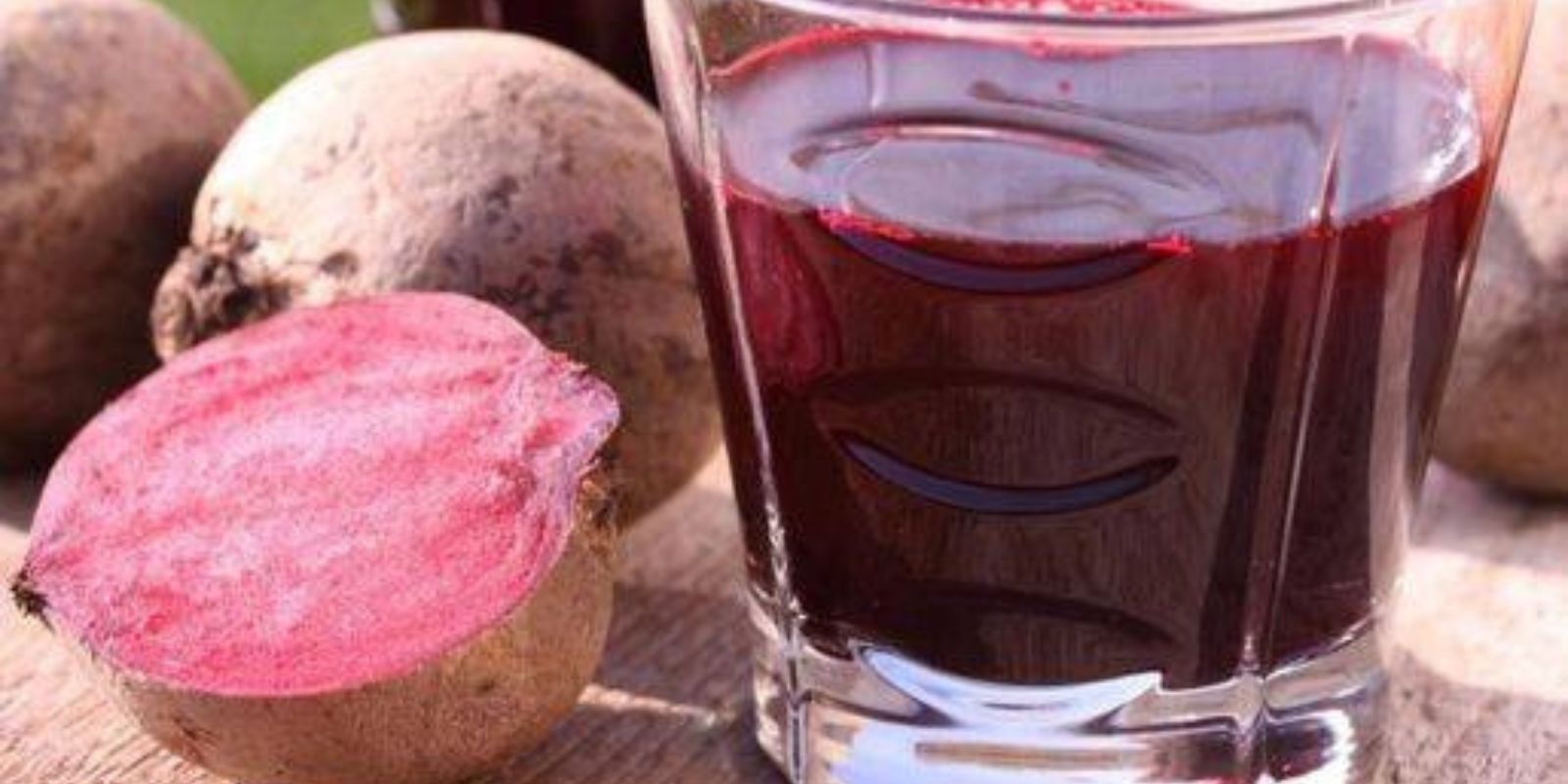 ch bin 60 Jahre alt und dieses Essen hat mein Sehvermögen wiederhergestellt, Fett aus meiner Leber entfernt und meinen Dickdarm gereinigt.