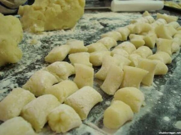 Aprenda a Preparar Nhoque de  Mandioca Super Fácil