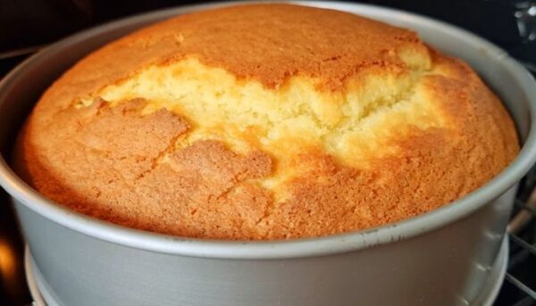 Bolo Italiano de 12 colheres: Fácil de fazer, fofinho e saboroso!