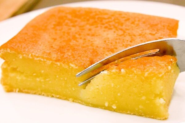 Bolo caçarola italiana que desmancha na boca de tão cremoso que fica