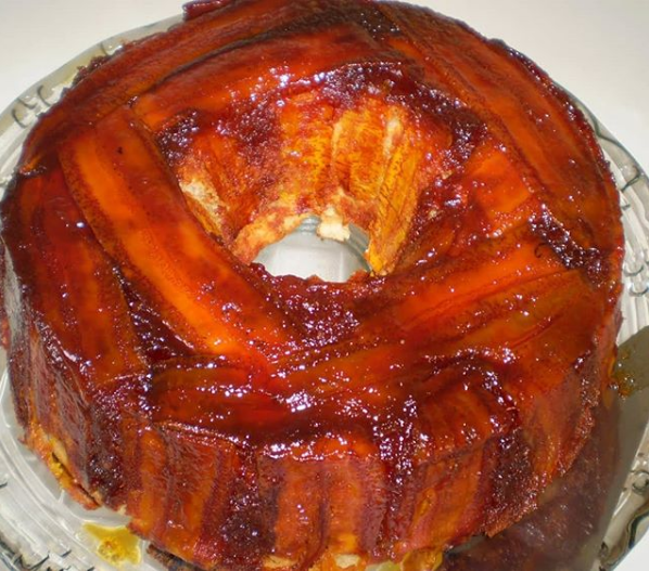 Bolo de Banana Caramelada