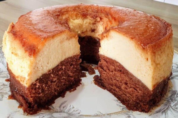 Bolo pudim metade lanche metade sobremesa uma tentação para todos os gostos