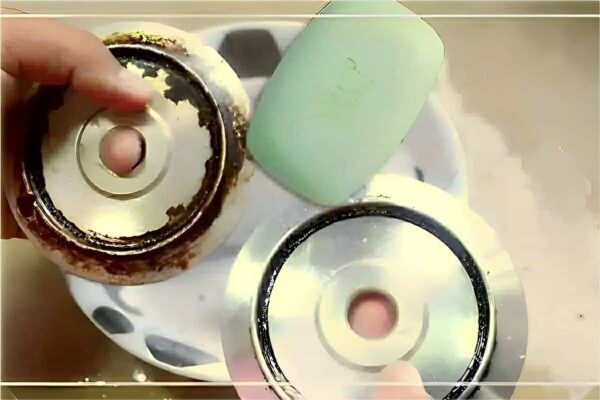 Como limpar as bocas do fogão e deixá-las como novas usando apenas 1 sabonete