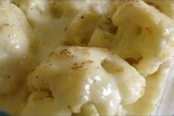 Couve-flor ao molho branco uma receita tão prática que dá para fazer qualquer dia da semana
