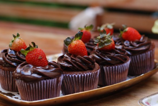 Cupcake de Chocolate e Morango