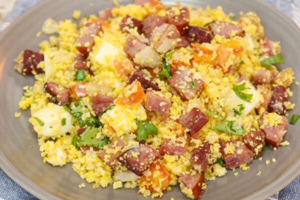 Cuscuz recheado ótimo para você servir um jantar leve e diferente para sua família