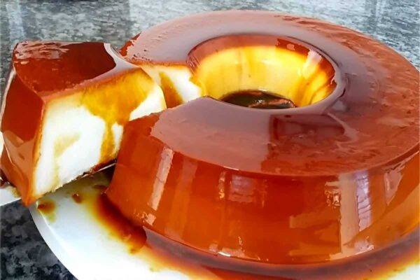 Depois que fiz o pudim de leite condensado com creme de leite toda a família só quer assim