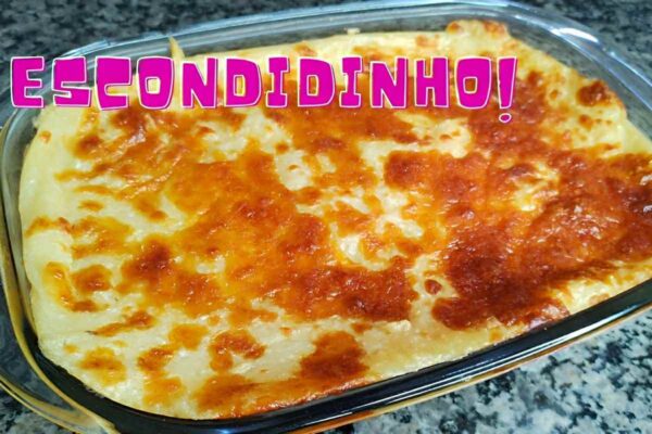 Escondidinho de carne de sol fica super saboroso e é bem prático de preparar