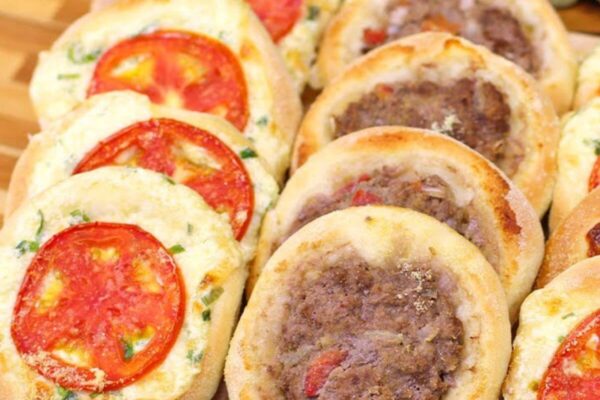 Esfiha aberta tipo Habib’s a mais perfeita de todas para você aprender a fazer hoje