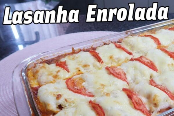 Experimente neste natal fazer essa lasanha enrolada com 2 molhos diferentes