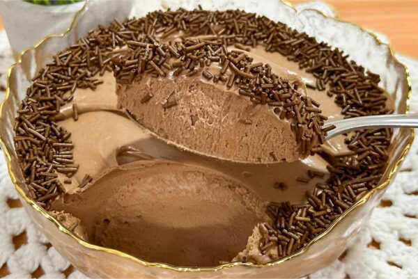 Fiz essa mousse de brigadeiro para a sobremesa e foi um sucesso