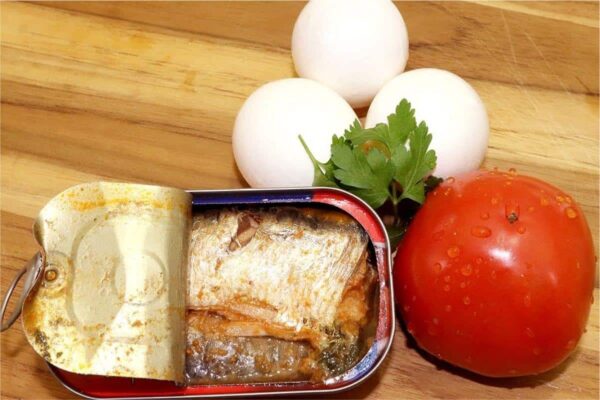 Fiz um delicioso jantar rápido e fácil usando ingredientes simples e baratos